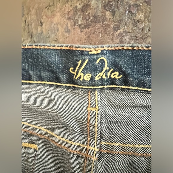 Old Navy - the diva blue denim jeans - Picture 3 of 7